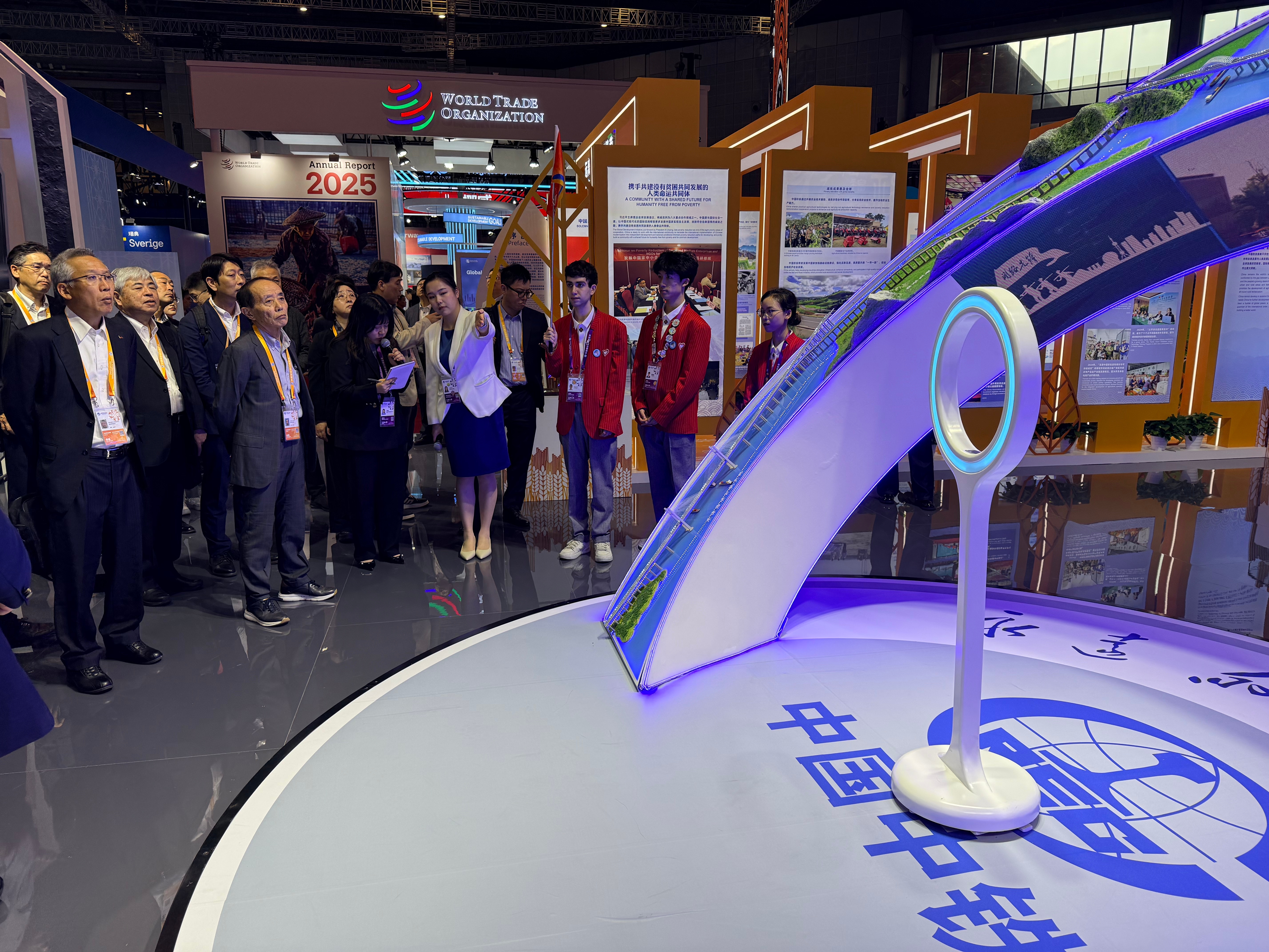 无码破解
参展第八届进博会